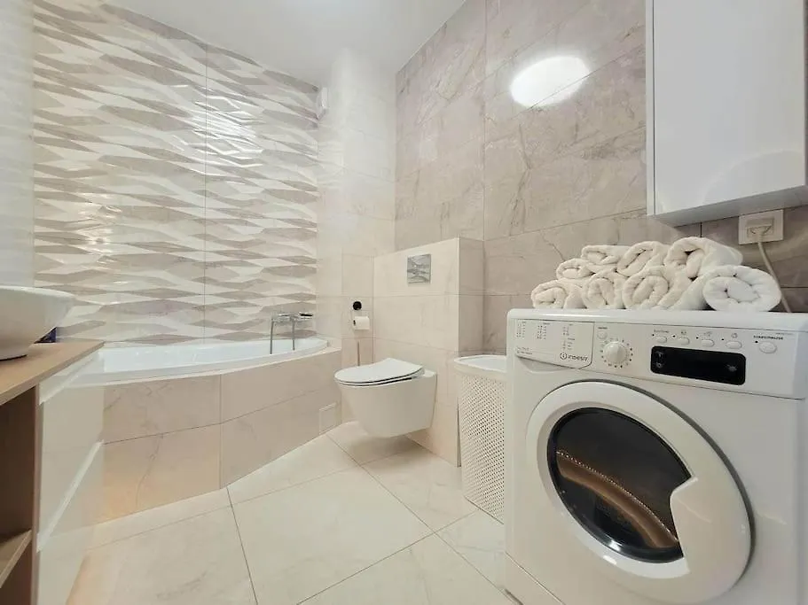 Apartment Sophie 3 Rooms, 2 Bathrooms, 8 Persons Krakow Poland