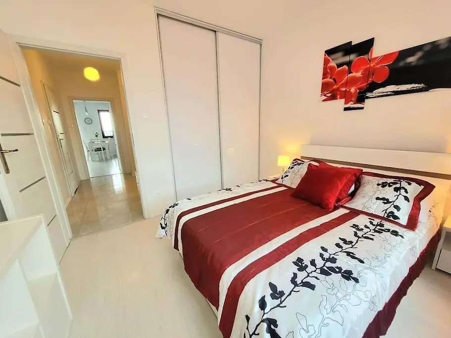 Apartment Sophie 3 Rooms, 2 Bathrooms, 8 Persons Krakow